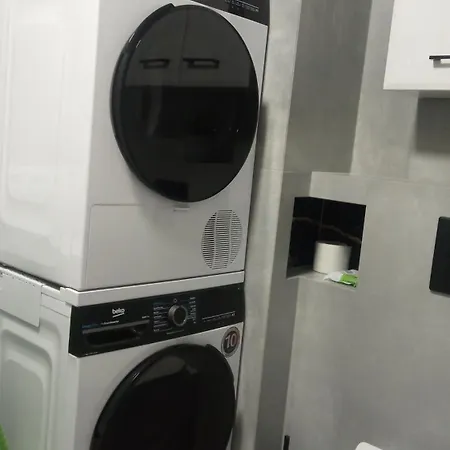 Miedzyleska Caffe 아파트 브로츠와프